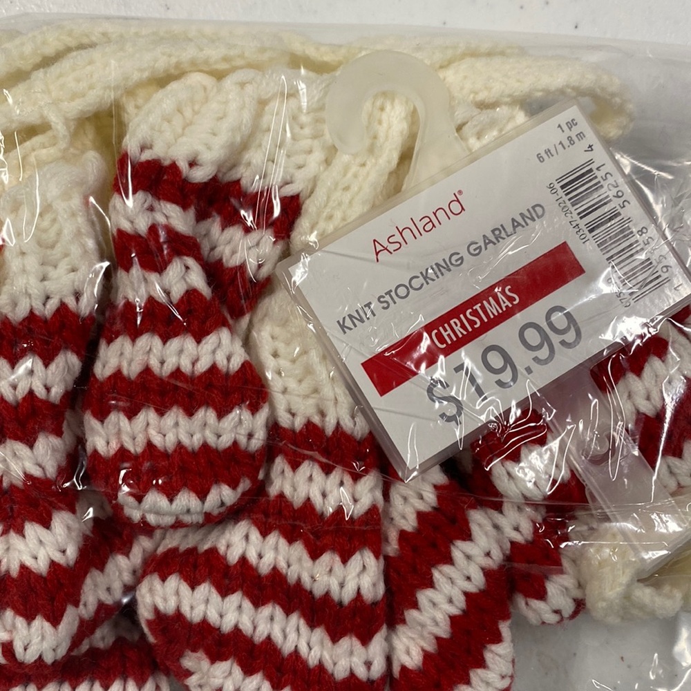 COPY - Ashland knit stocking garland